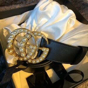 Gucci GG Marmont belt with pearls
